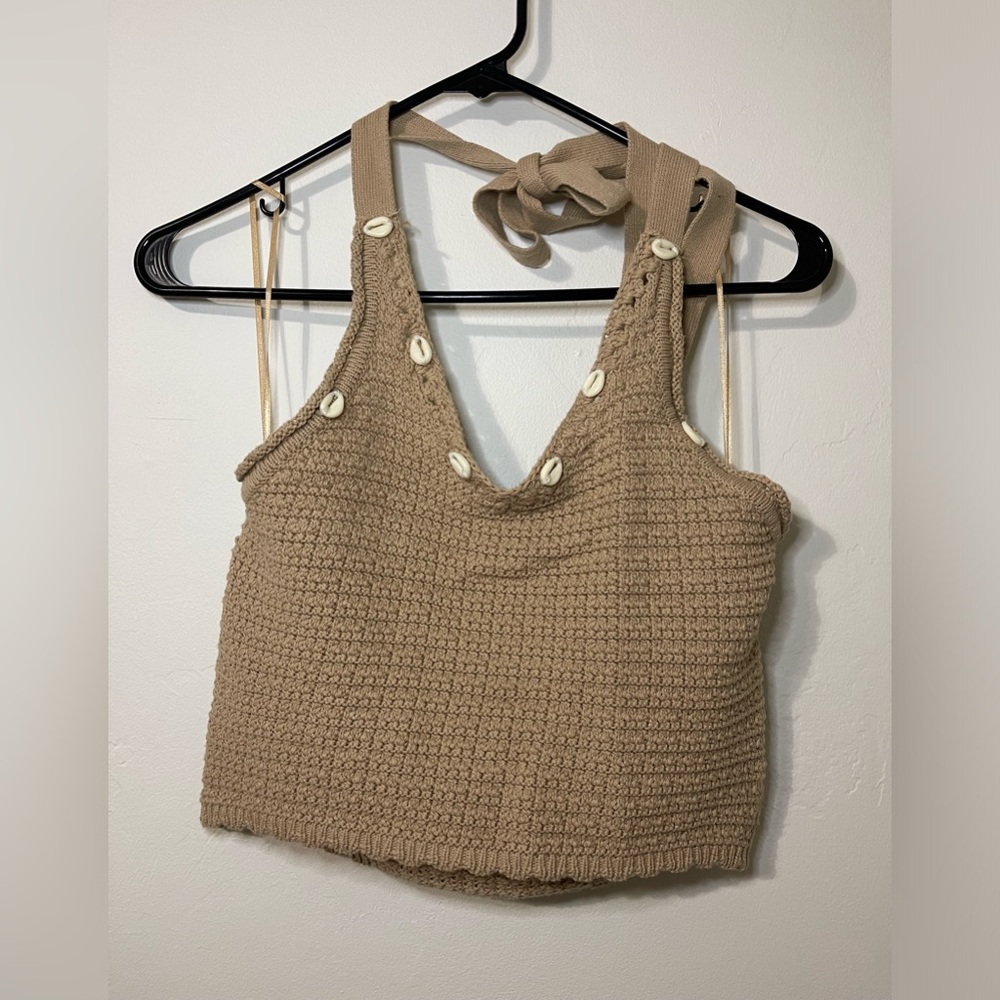 2 piece set! Sincerely Jules knitted halter top and bottoms, shells. Size Medium